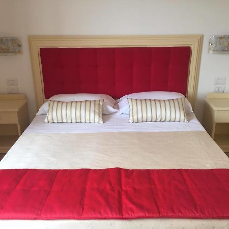 Il Salice Hotel Civitella Del Tronto Luaran gambar