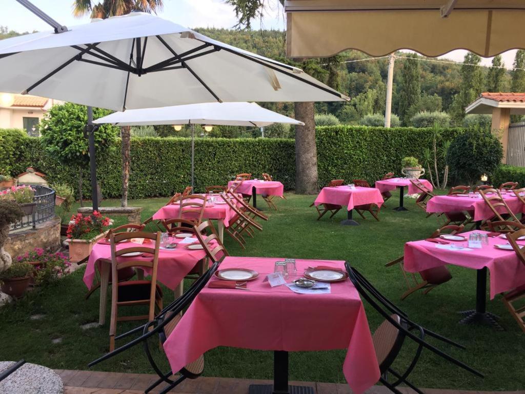 Il Salice Hotel Civitella Del Tronto Luaran gambar
